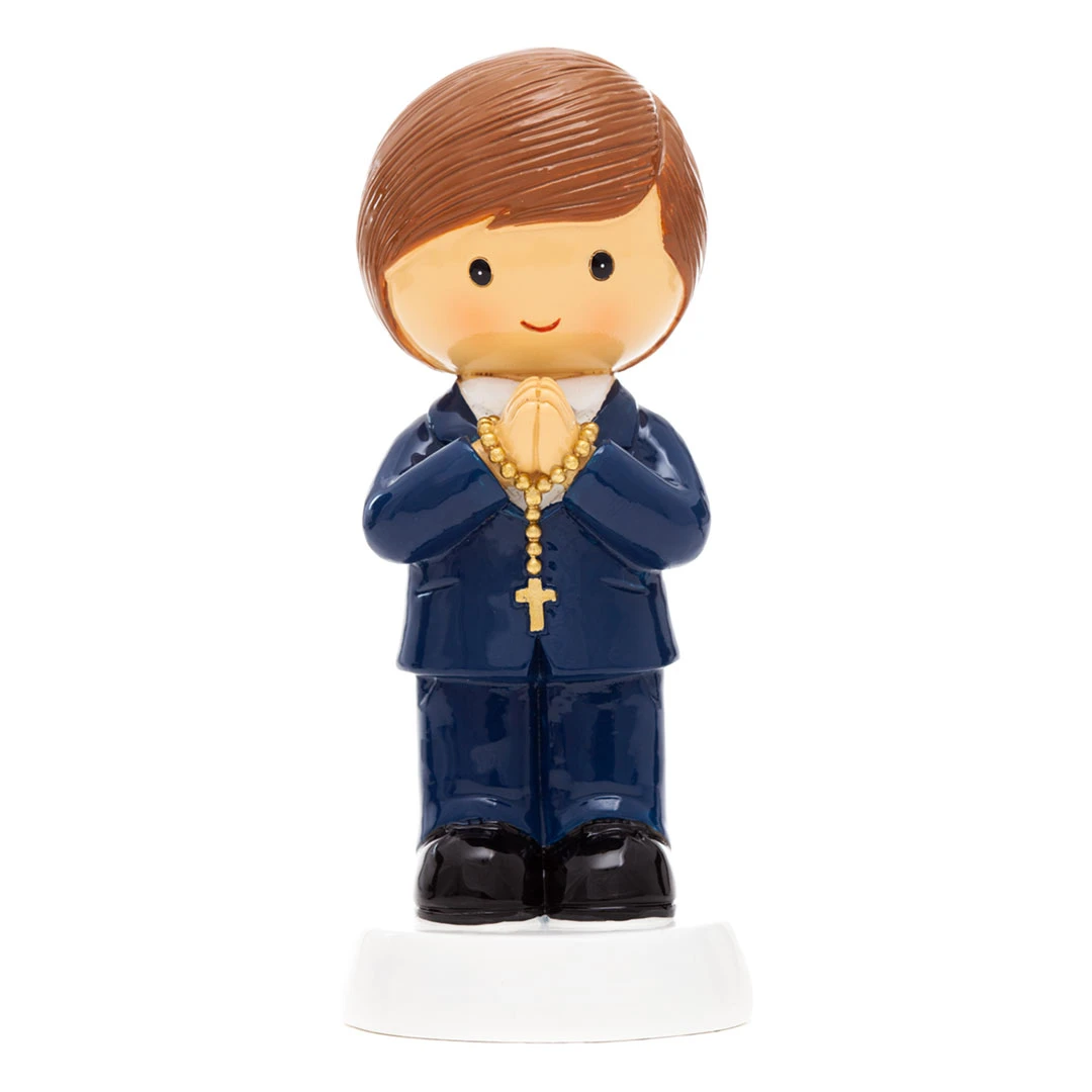 Little Drops Of Water Erstkommunion Junge Auf Sockel Mit Rosenkranz 18041 1 Little Drops Of Water Erstkommunion Junge Auf Sockel Mit Rosenkranz 18041