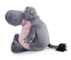 Nici 47975 Nilpferd DJ Nilbert 70cm Sitzend Plüsch Wild Friends GREEN -Nicii Plusch Geschaft 47975 04 ZA Frei vorl 2048x1744 1