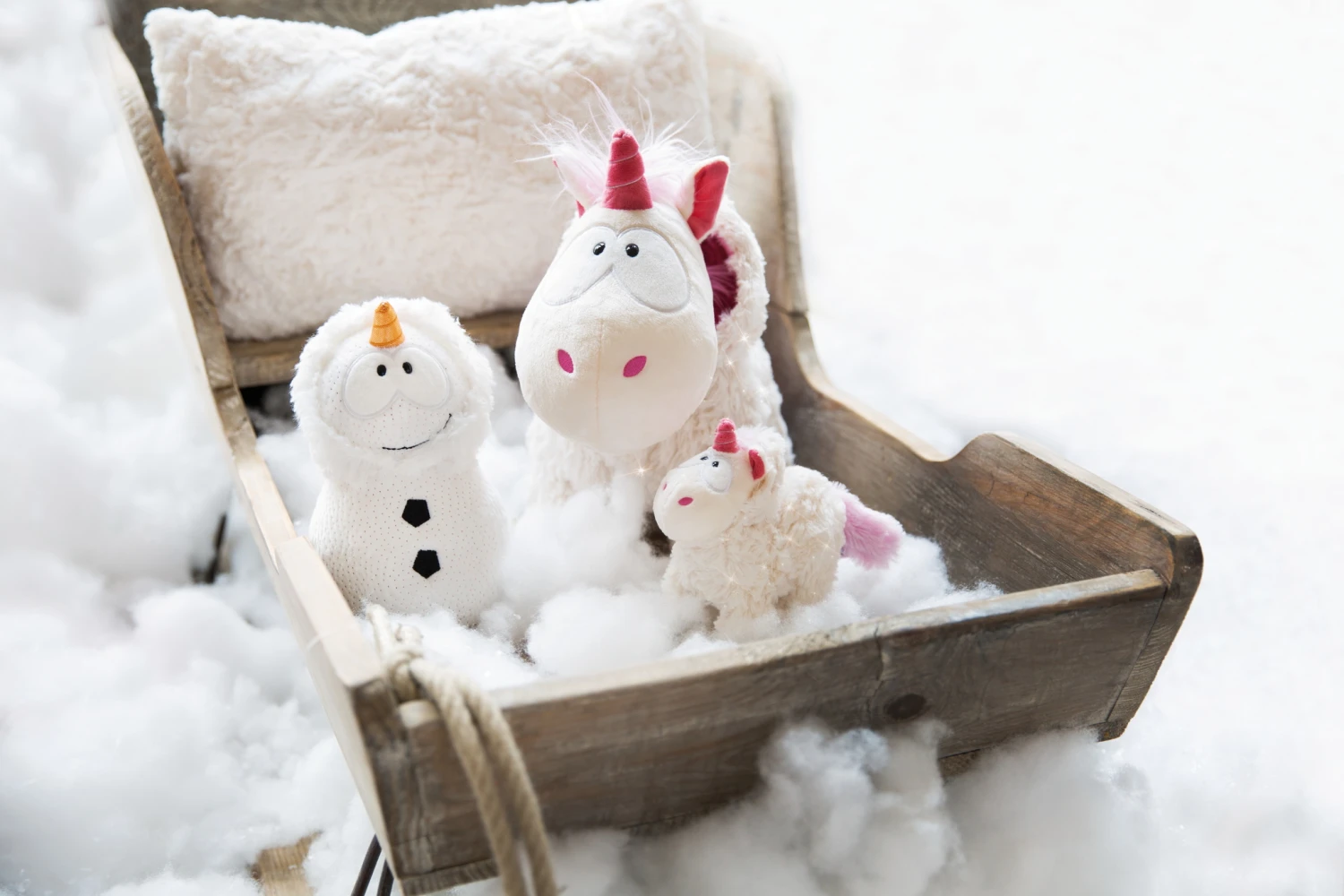 Nici 48178 Tasse Einhorn Theodor Im Schneeanzug 400ml Porzellan Geschenkverp. 2 Nici 48178 Tasse Einhorn Theodor Im Schneeanzug 400ml Porzellan Geschenkverp. – Bild 2