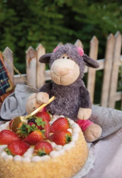 Nici 48534 Graues Schaf Mit Blume Jolly Lucy Ca 25cm Schlenker Plüsch Kuscheltier -Nicii Plusch Geschaft 48534 16 Milieu 1402x2048