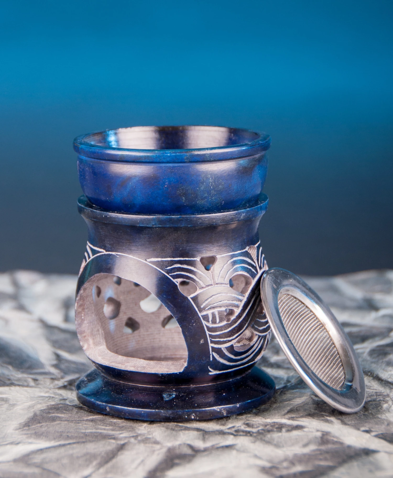 Berk ST-174 Aromalampe Keltischer Knoten Mit Sieb Speckstein Blau 10cm Hoch 1 Berk ST-174 Aromalampe Keltischer Knoten Mit Sieb Speckstein Blau 10cm Hoch