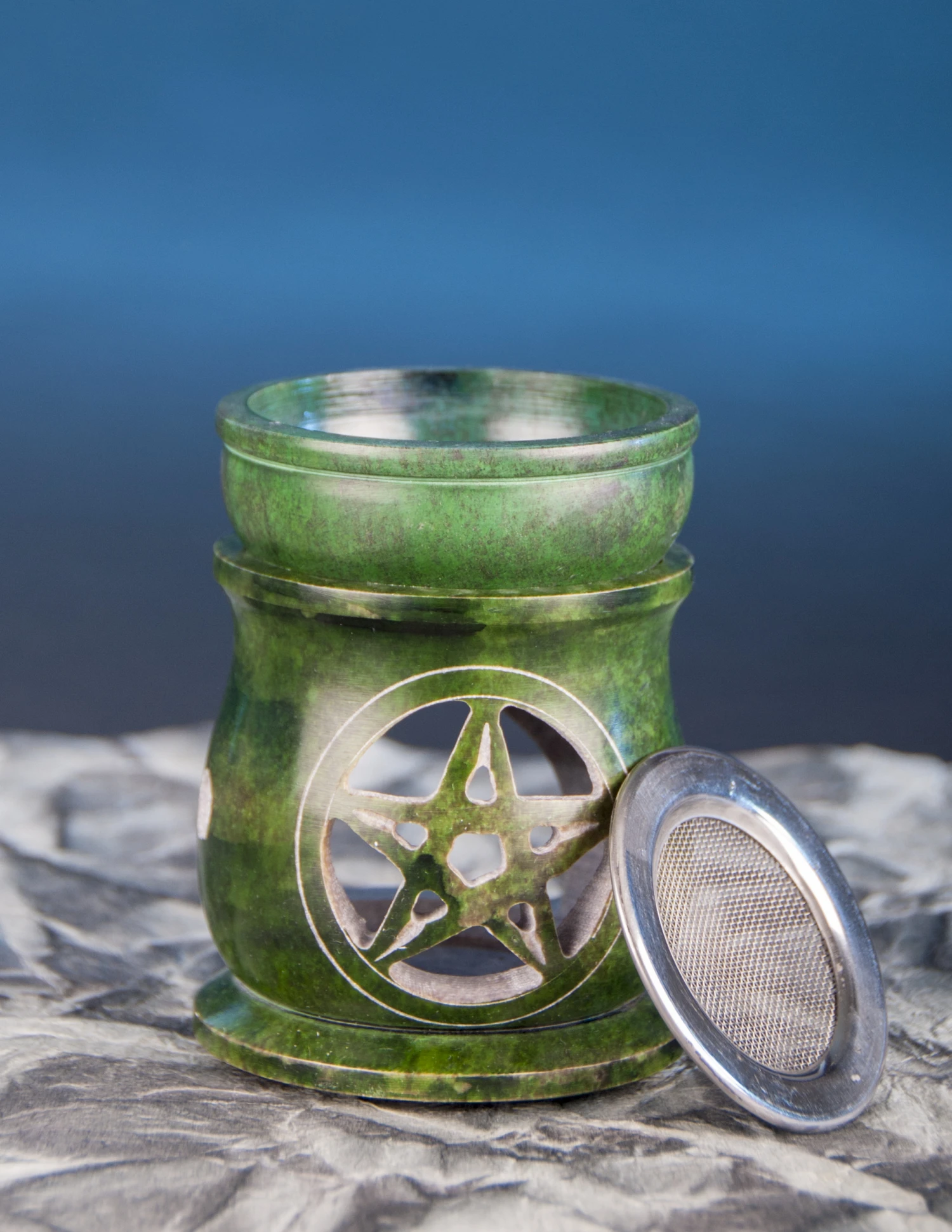 Berk ST-175 Aromalampe Duftlampe "Pentagramm" Mit Sieb Speckstein Grün 10x7,5cm 1 Berk ST-175 Aromalampe Duftlampe "Pentagramm" Mit Sieb Speckstein Grün 10x7,5cm