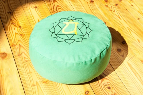 Berk YO-30-4 Herzchakra Meditationskissen Mit Buchweizen Gefüllt Ca 36x15cm 1 Berk YO-30-4 Herzchakra Meditationskissen Mit Buchweizen Gefüllt Ca 36x15cm